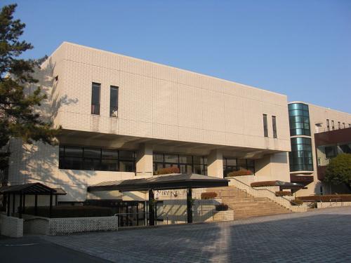 日本橋學館大學